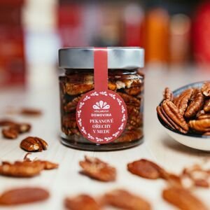 Včelařství Domovina Pekanové ořechy v medu 230 g